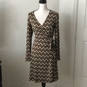 👗✨ INC Chevron Faux-Wrap Dress - Size M, Excellent Condition